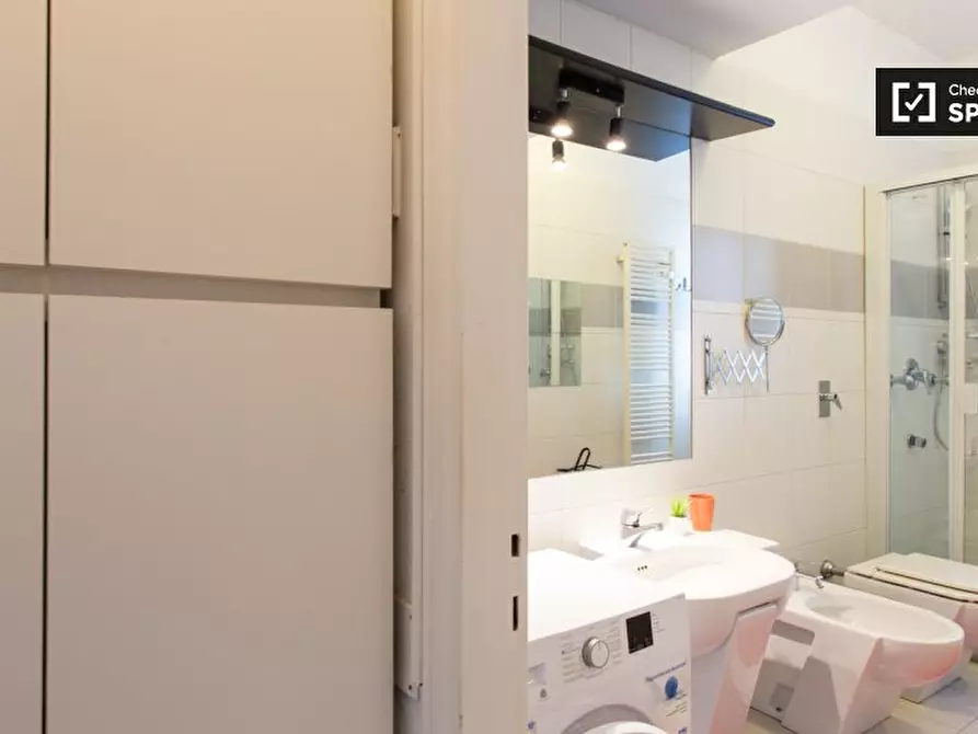 Immagine 16 di Appartamento in affitto  in Via Privata Martino Lutero a Milano