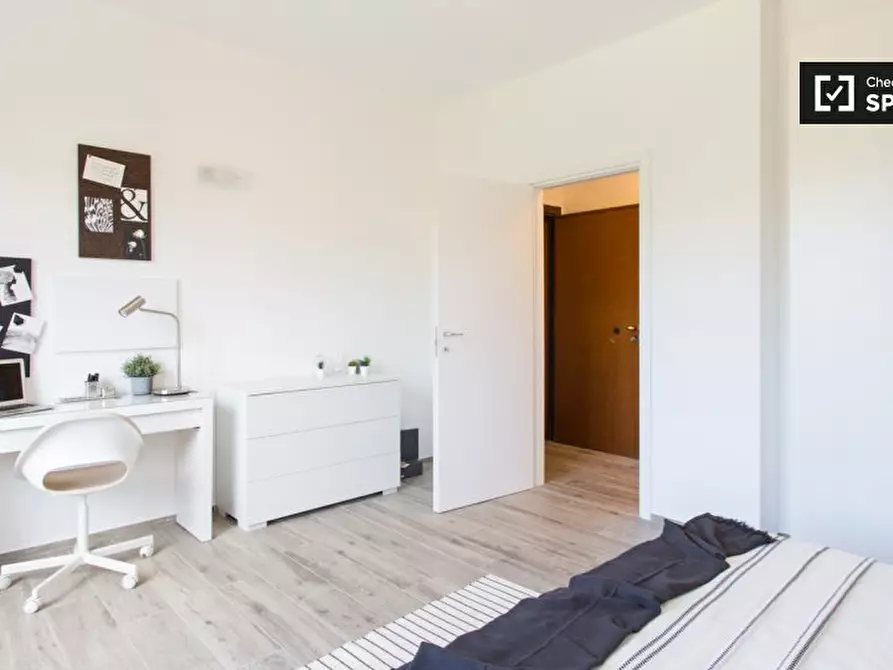 Immagine 18 di Camera condivisa in affitto  in Via Toce a Milano