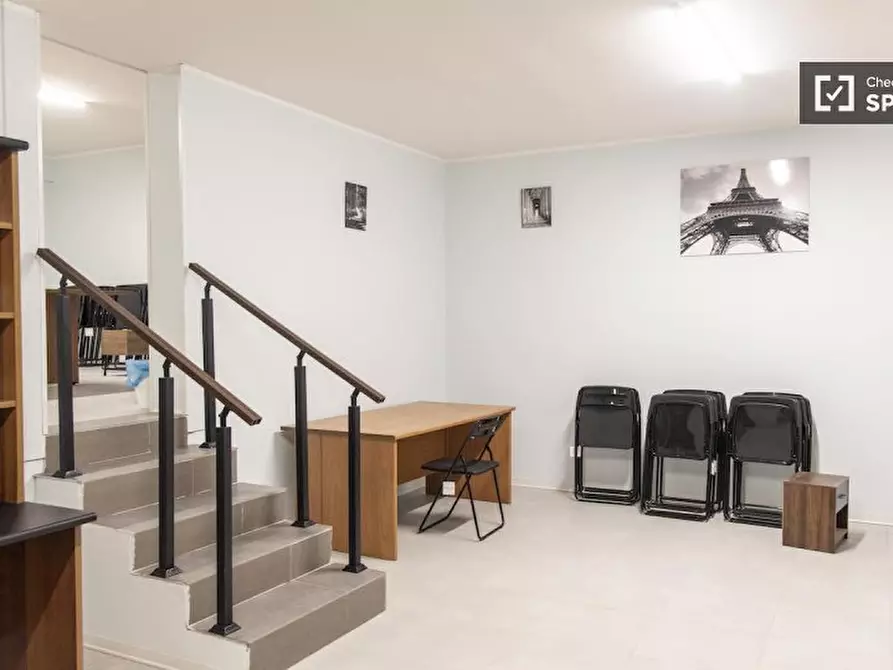 Immagine 19 di Camera condivisa in affitto  in Via di Carcaricola a Roma