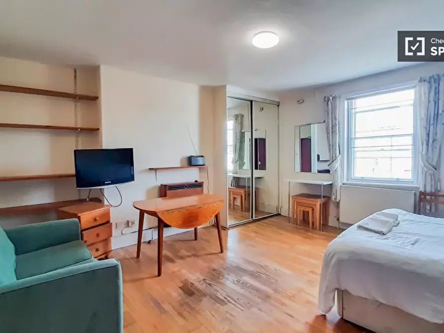 Immagine 3 di Ufficio in affitto  in St Anns Villas a Kensington