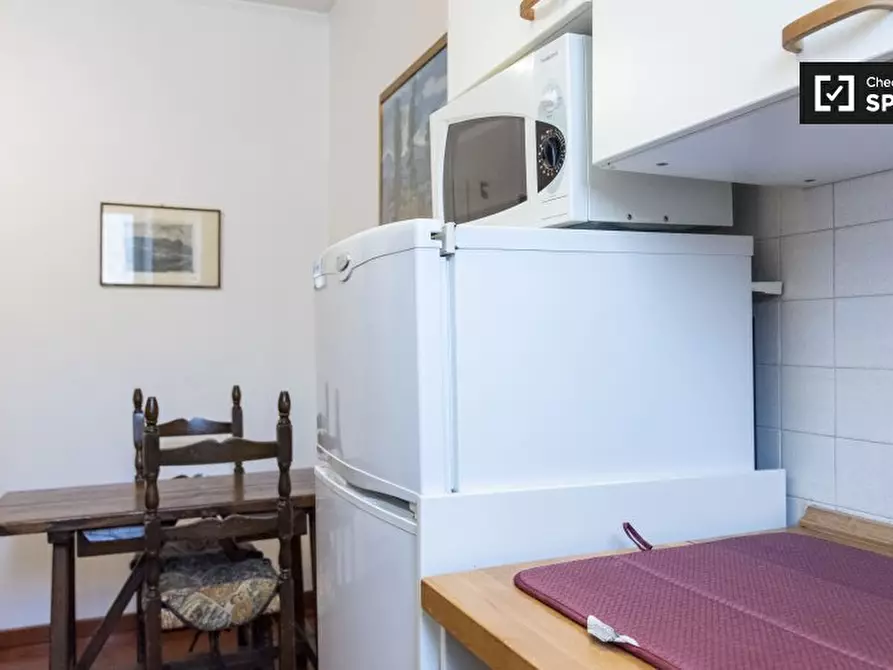 Immagine 15 di Appartamento in affitto  in Via Dandolo a Roma