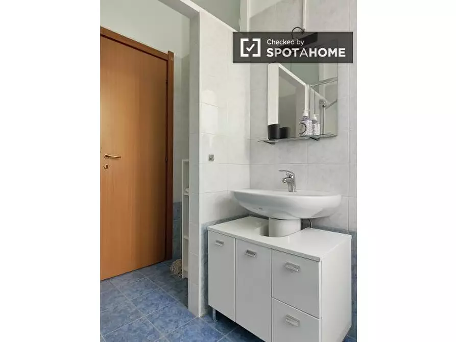 Immagine 16 di Appartamento in affitto  in Via Sambuco a Milano