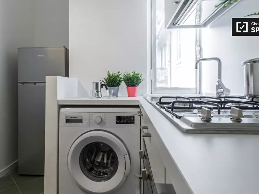 Immagine 14 di Camera condivisa in affitto  in Via Pietro Cavalcabò a Milano