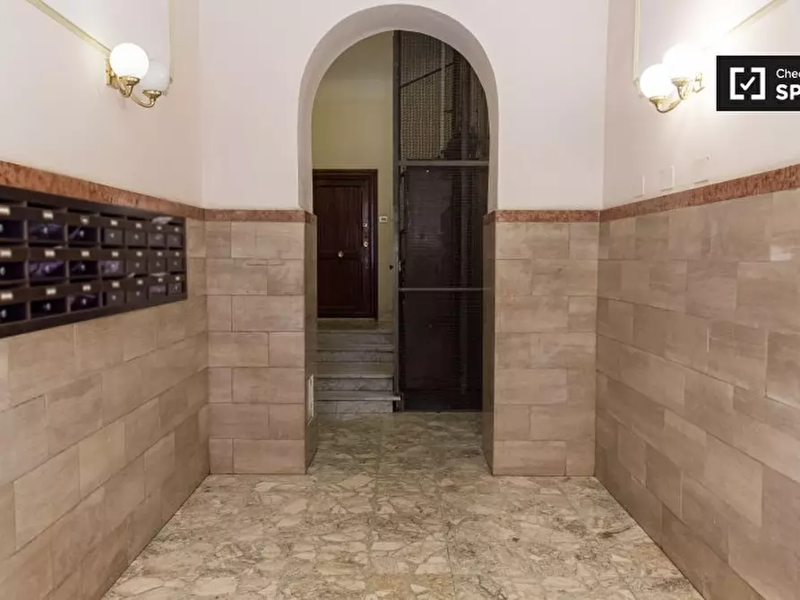 Immagine 12 di Camera condivisa in affitto  in Via Famagosta a Roma