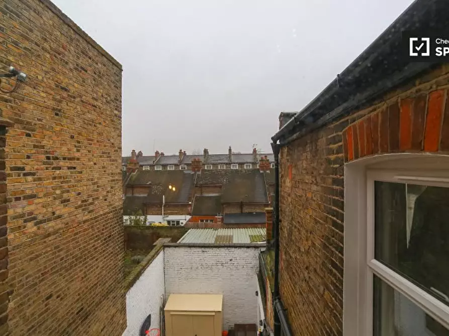 Immagine 2 di Camera condivisa in affitto  in B Queenstown Rd a Lambeth