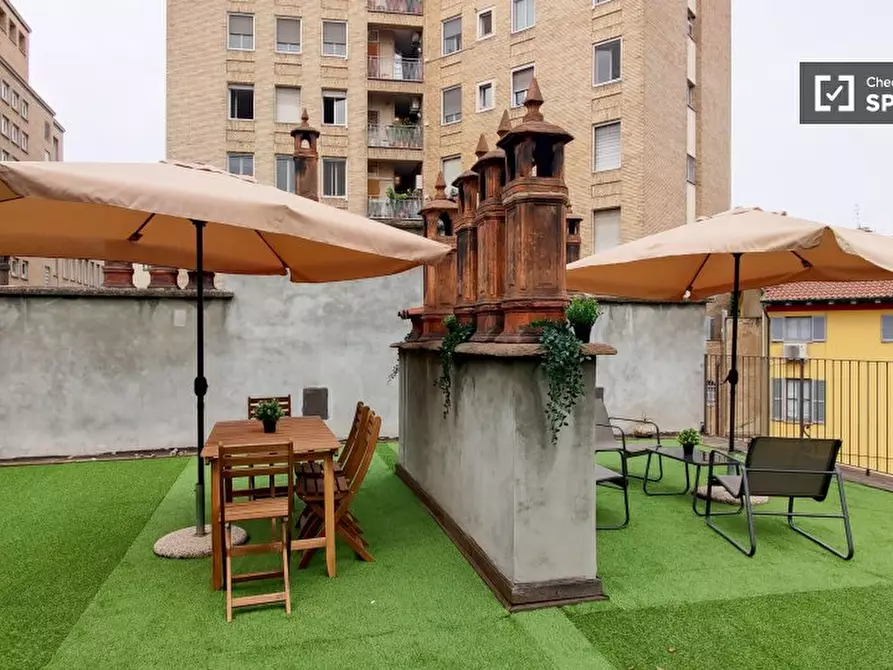 Immagine 4 di Camera condivisa in affitto  in Corso Venezia a Milano