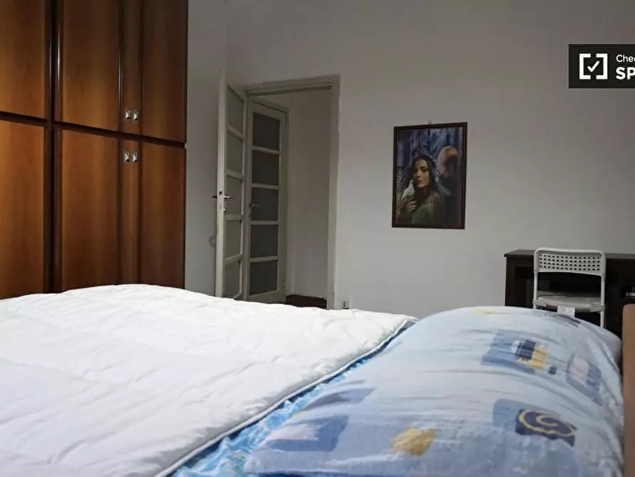 Immagine 3 di Camera condivisa in affitto  in Via Orbetello a Milano