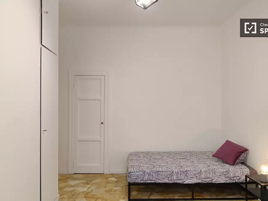 Immagine 3 di Camera condivisa in affitto  in Via Plinio a Milano