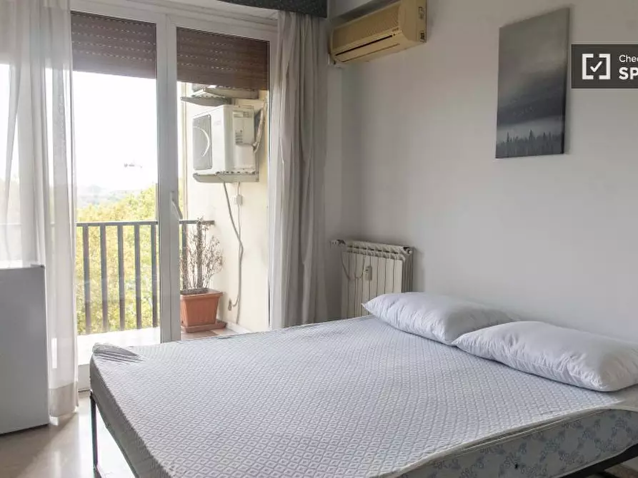 Immagine 6 di Camera condivisa in affitto  in Lungotevere Portuense a Roma