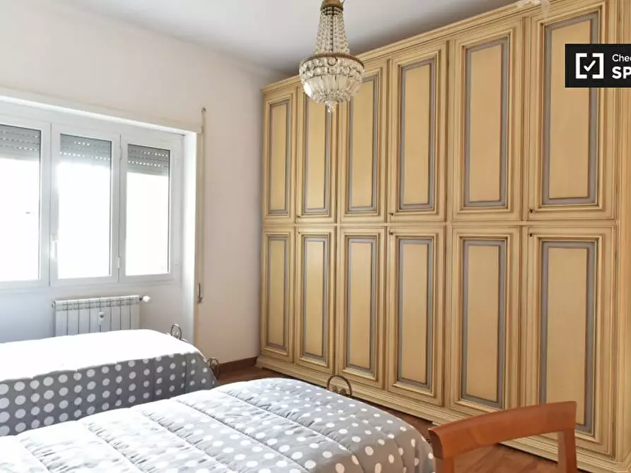 Immagine 17 di Camera condivisa in affitto  in Viale Giacomo Aicardi a Roma