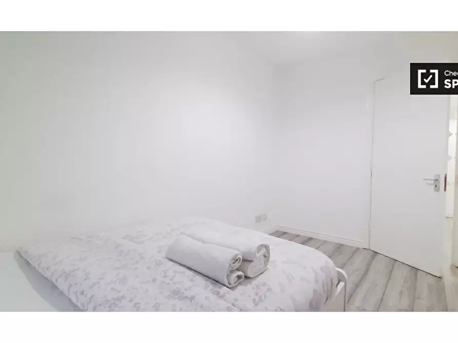 Immagine 17 di Appartamento in affitto  in Fairway Dr a Eltham