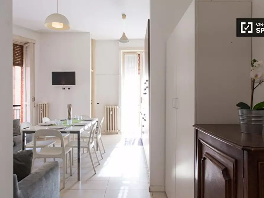 Immagine 10 di Camera condivisa in affitto  in Largo Isabella d'Aragona a Milano