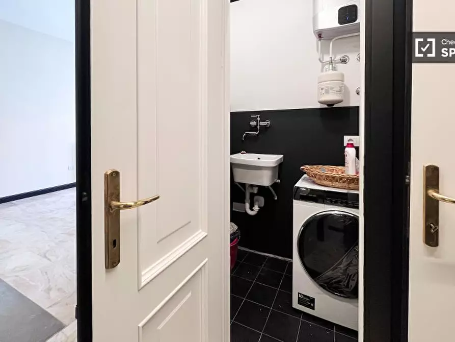 Immagine 14 di Appartamento in affitto  in Via Gaetano Serrani a Milano