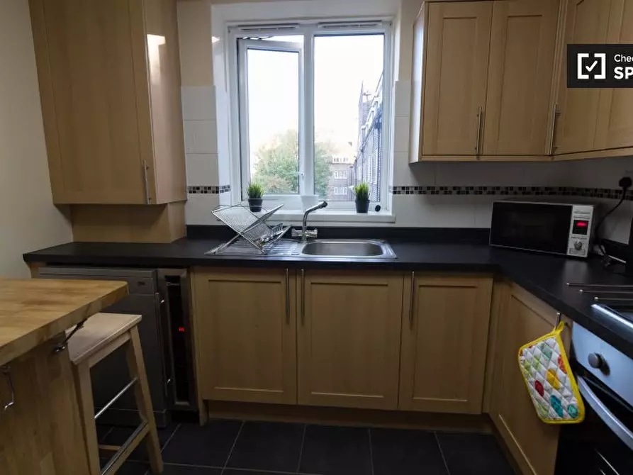 Immagine 4 di Camera condivisa in affitto  in Wandle Way a Wandsworth