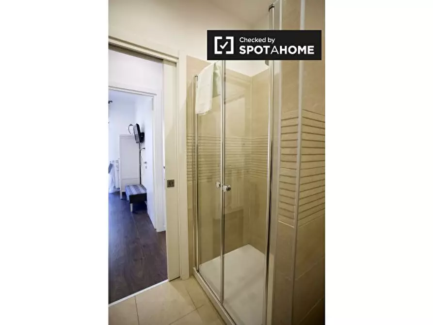 Immagine 17 di Appartamento in affitto  in Via Labicana a Roma