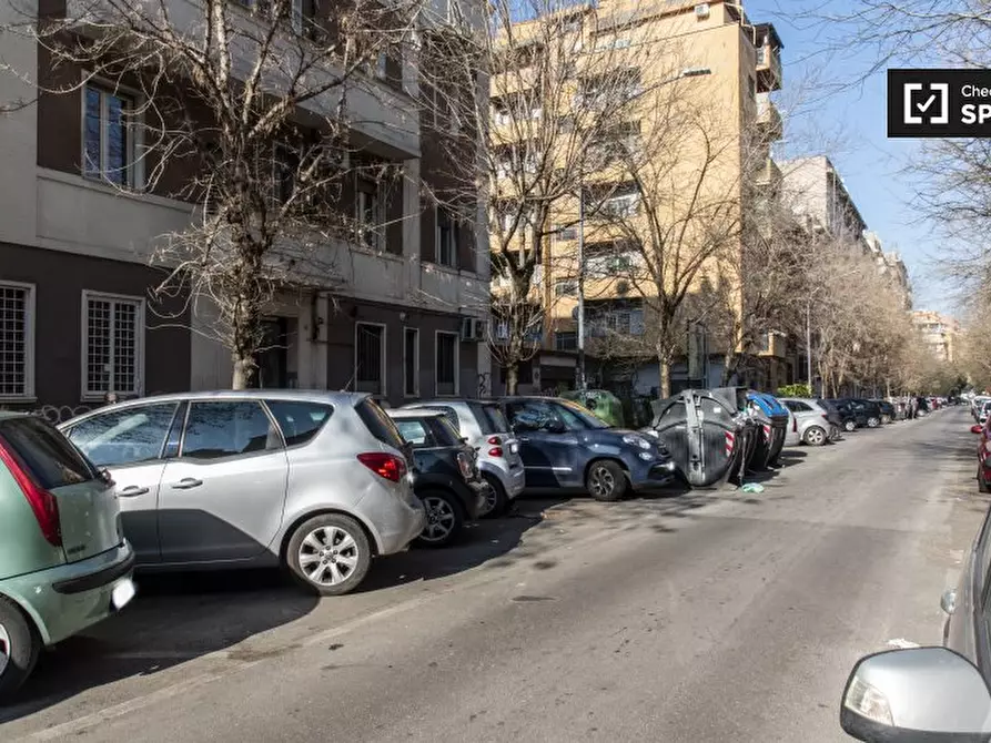 Immagine 16 di Appartamento in affitto  in Via della Marranella a Roma