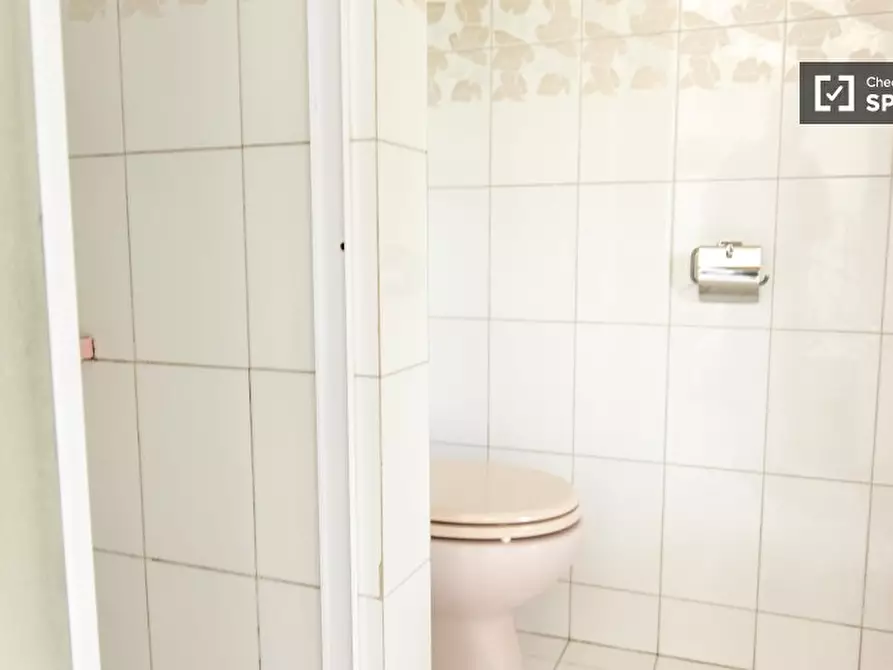 Immagine 11 di Appartamento in affitto  in Piazza Ragusa a Roma