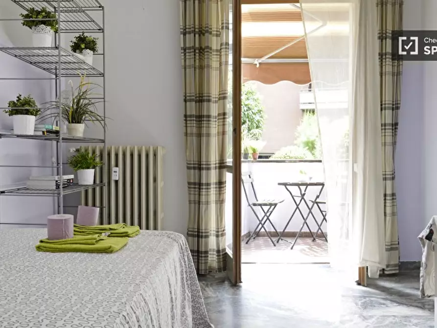 Immagine 2 di Camera condivisa in affitto  in Piazza dell'Assunta a Milano