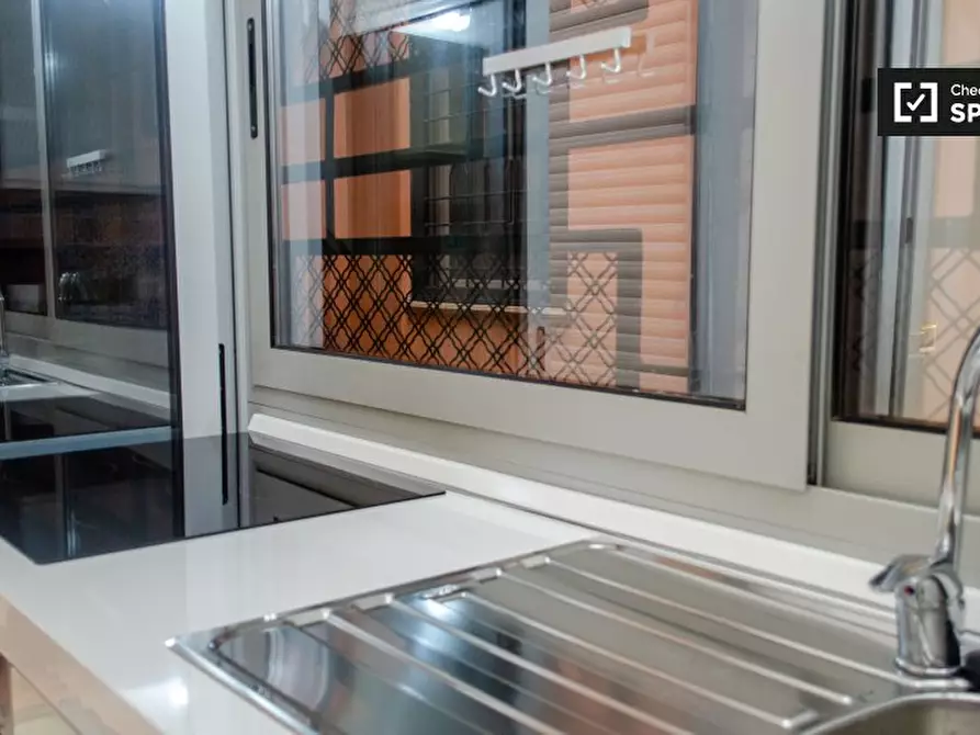 Immagine 6 di Appartamento in affitto  in Via Gregoriana, 00187 Roma RM, Italy a Roma