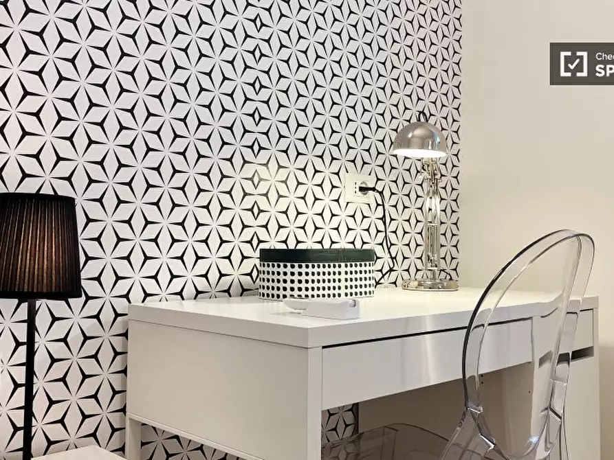 Immagine 5 di Camera condivisa in affitto  in Via Disciplini a Milano