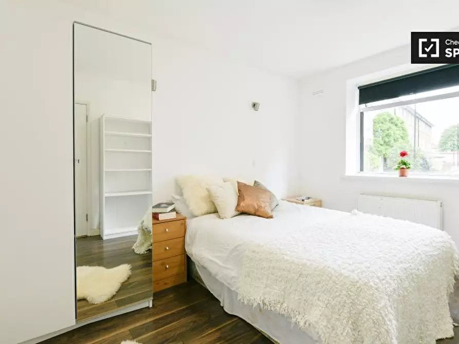 Immagine 2 di Camera condivisa in affitto  in Grice Court a Islington