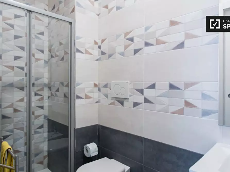 Immagine 11 di Camera condivisa in affitto  in Via Giuseppe Candiani a Milano