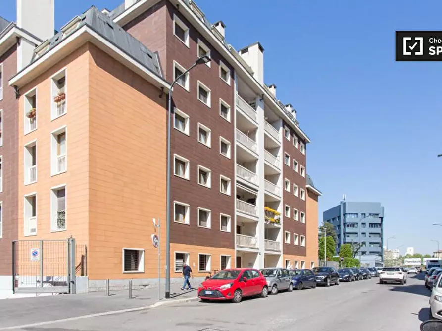 Immagine 19 di Appartamento in affitto  in Via Arcivescovo Calabiana a Milano