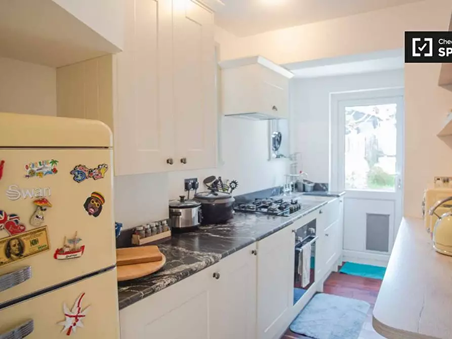 Immagine 14 di Appartamento in affitto  in Jevington Way a Greenwich