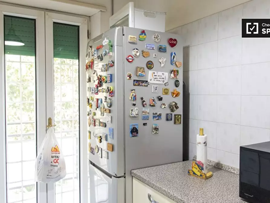 Immagine 14 di Camera condivisa in affitto  in Via di Torrevecchia a Roma