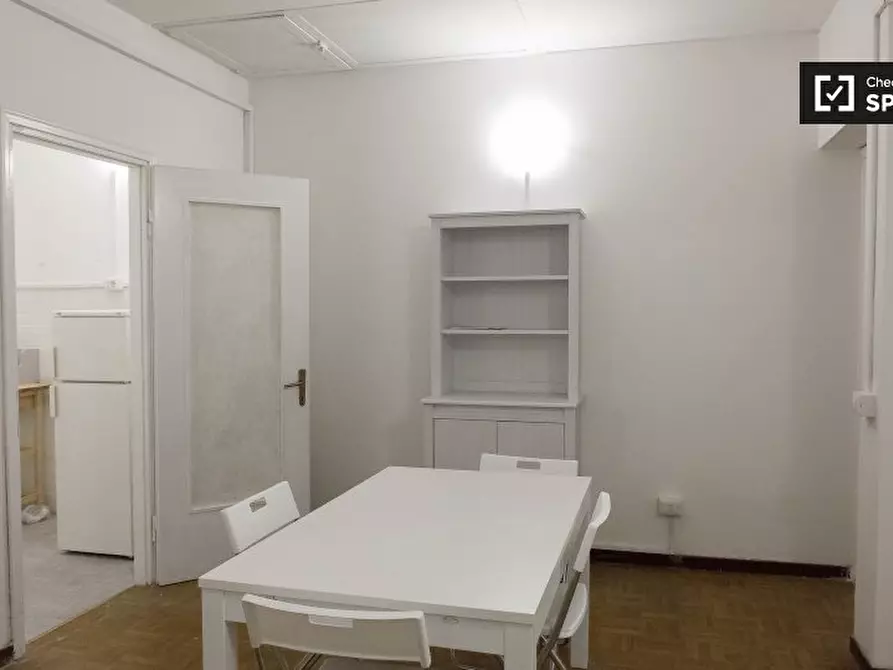 Immagine 7 di Camera condivisa in affitto  in Via Paola Falconieri a Roma