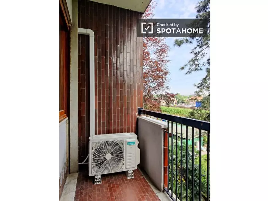 Immagine 9 di Camera condivisa in affitto  in Mauro a Milano