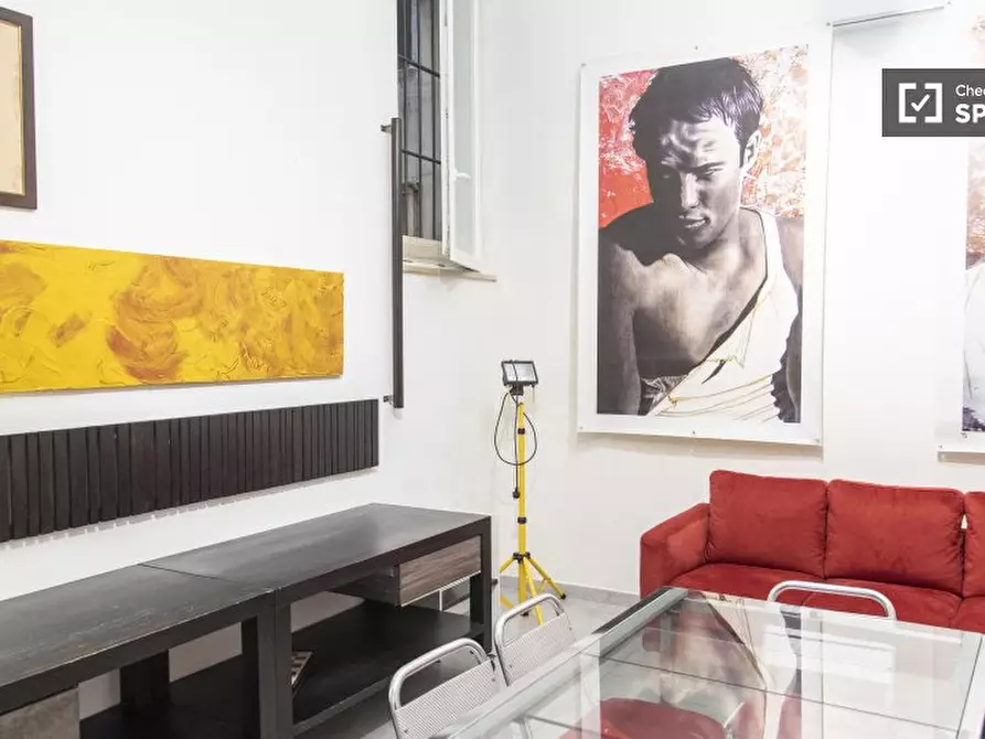 Immagine 15 di Appartamento in affitto  in Vicolo del Governo Vecchio a Roma