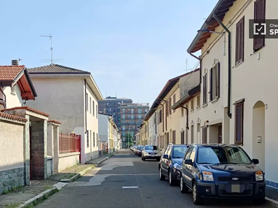 Immagine 19 di Camera condivisa in affitto  in Via Eugenio Villoresi a Inveruno