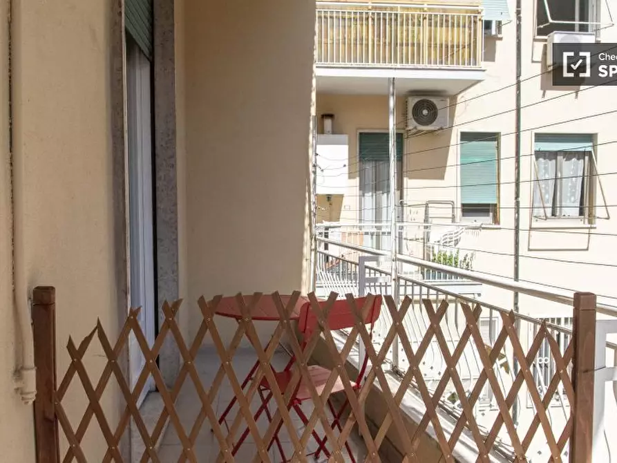 Immagine 18 di Camera condivisa in affitto  in Viale Libia a Roma