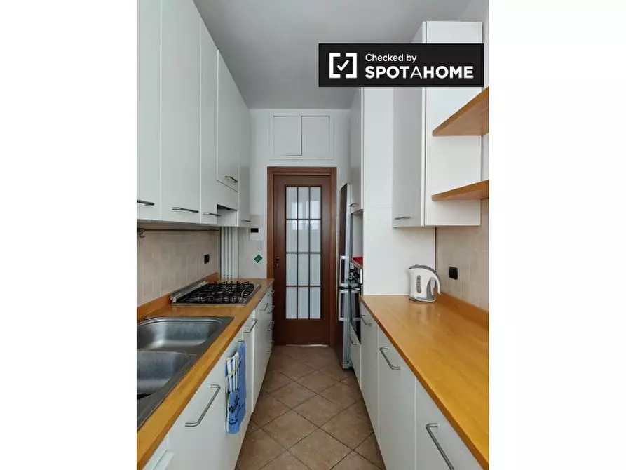 Immagine 10 di Appartamento in affitto  in Via Meloria a Milano