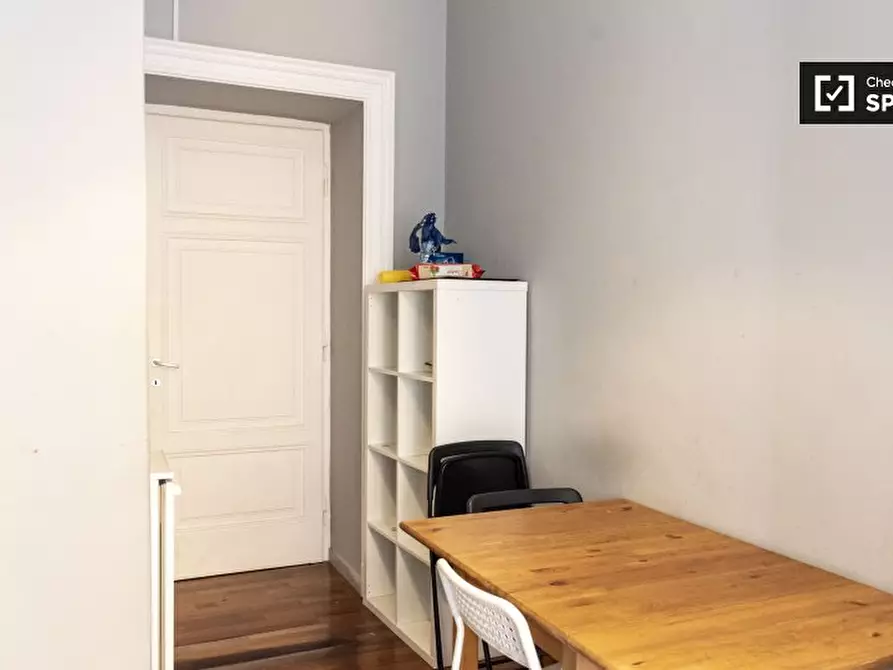 Immagine 8 di Camera condivisa in affitto  in Via Garigliano, 00198 Roma RM, Italy a Roma