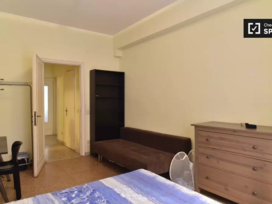 Immagine 4 di Camera condivisa in affitto  in Via Foglia, 00199 Roma RM, Italy a Roma