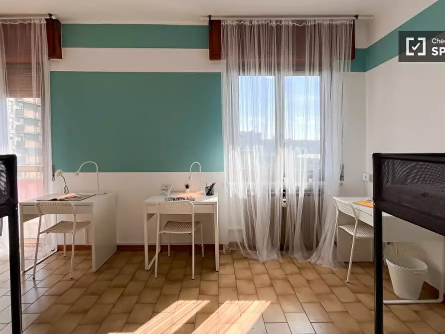 Immagine 17 di Camera condivisa in affitto  in Via Carlo Marx a Sesto San Giovanni