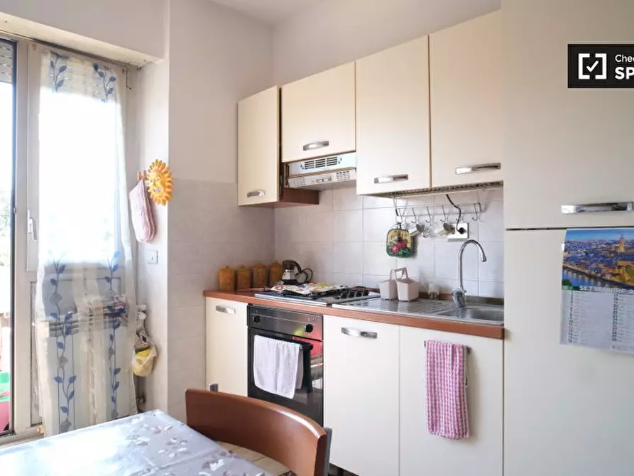 Immagine 8 di Camera condivisa in affitto  in Viale dei Caduti Nella Guerra di Liberazione, 00128 Roma RM, Italy a Roma