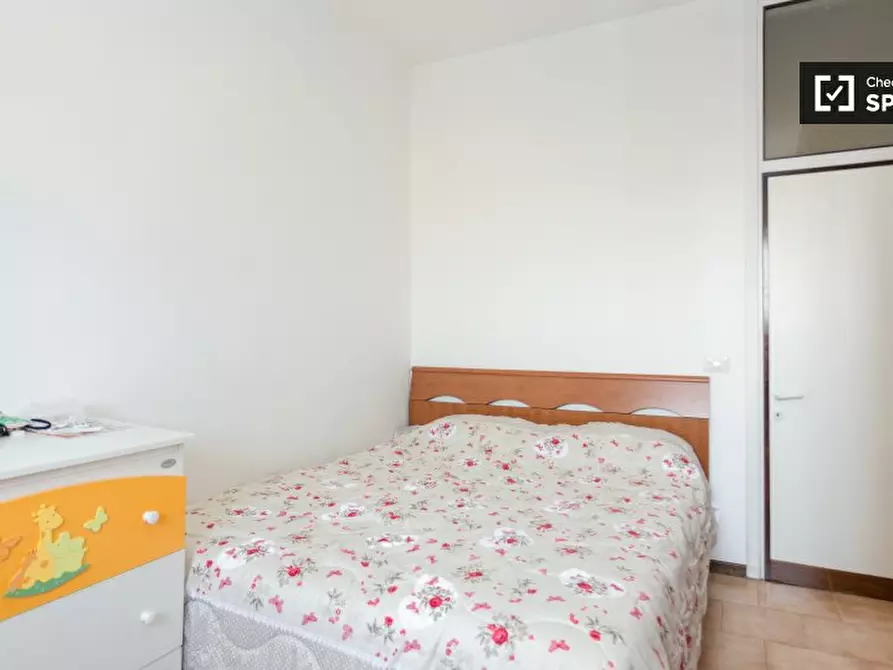 Immagine 2 di Camera condivisa in affitto  in Via Michele Saponaro a Milano