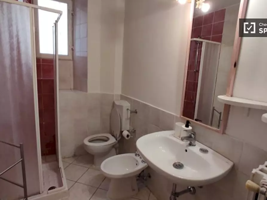 Immagine 13 di Camera condivisa in affitto  in Via Bronzino a Firenze