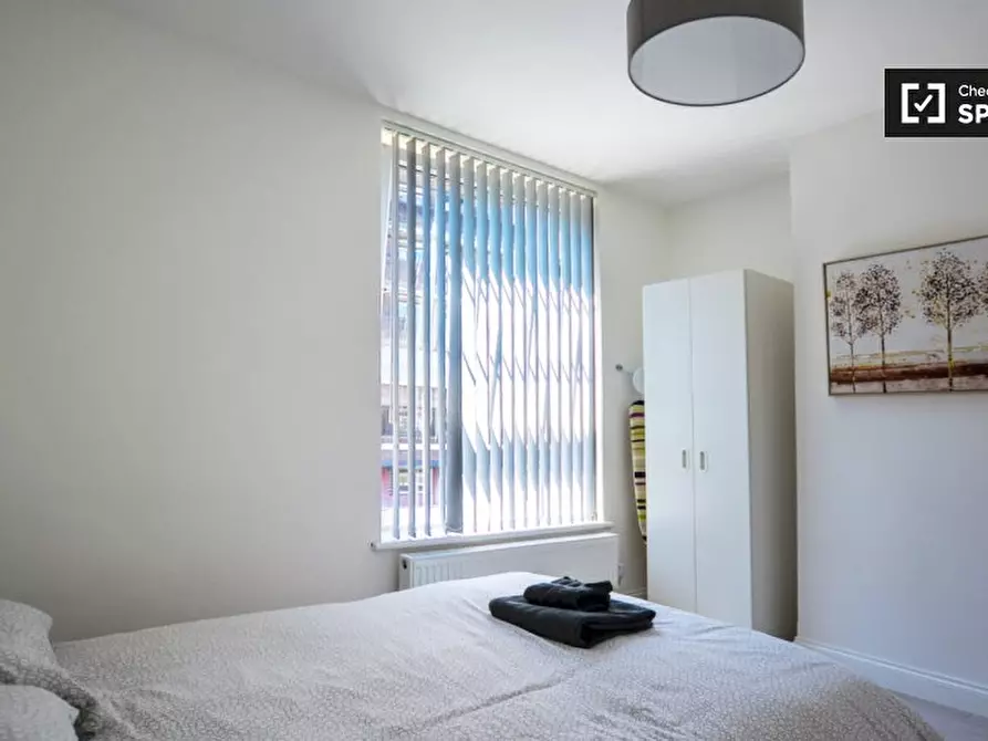 Immagine 9 di Appartamento in affitto  in Hanbury St a Poplar