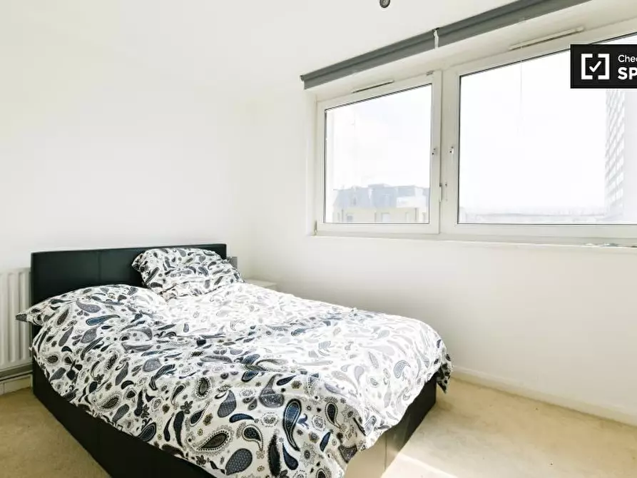 Immagine 2 di Camera condivisa in affitto  in St.Anns Rd, White City, London W11 4ST, UK a Kensington