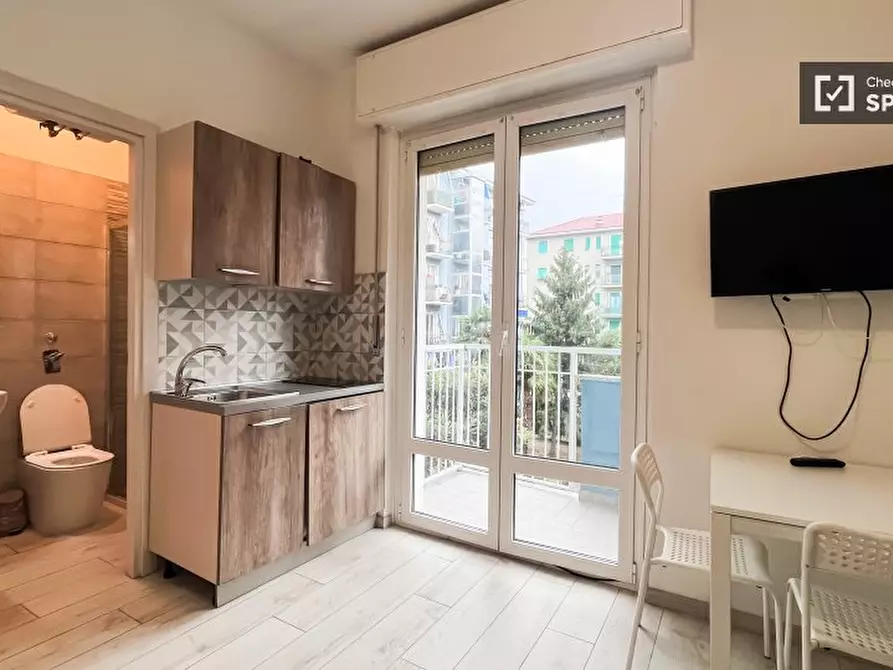 Immagine 11 di Ufficio in affitto  in Via Monfalcone a Milano