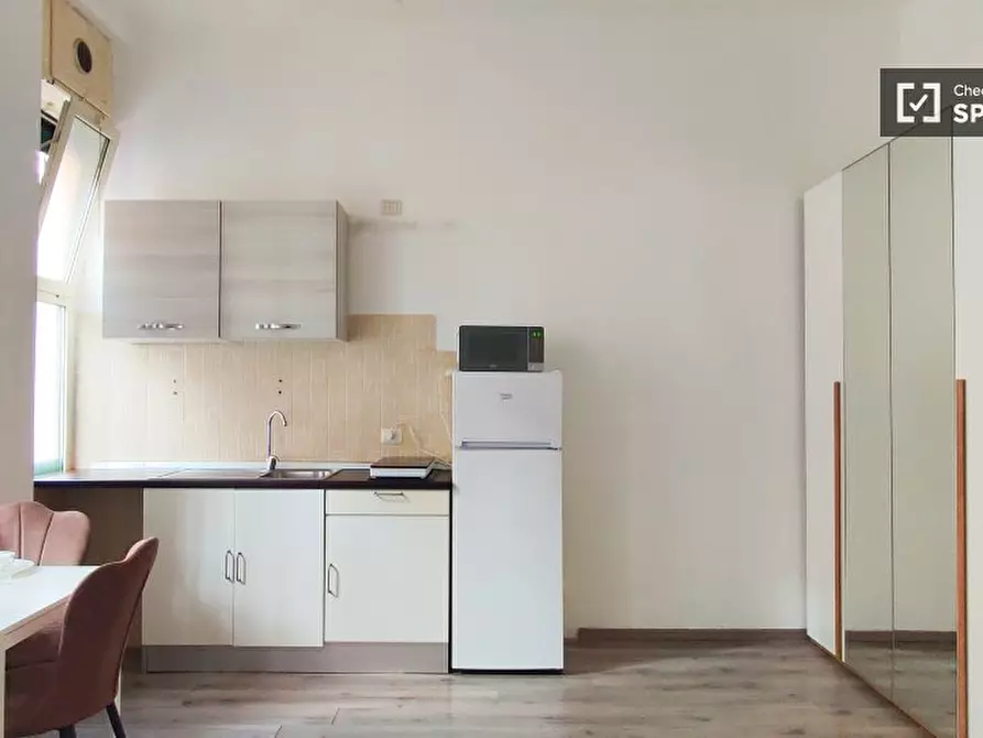 Immagine 6 di Ufficio in affitto  in Via Pietro da Cortona a Milano