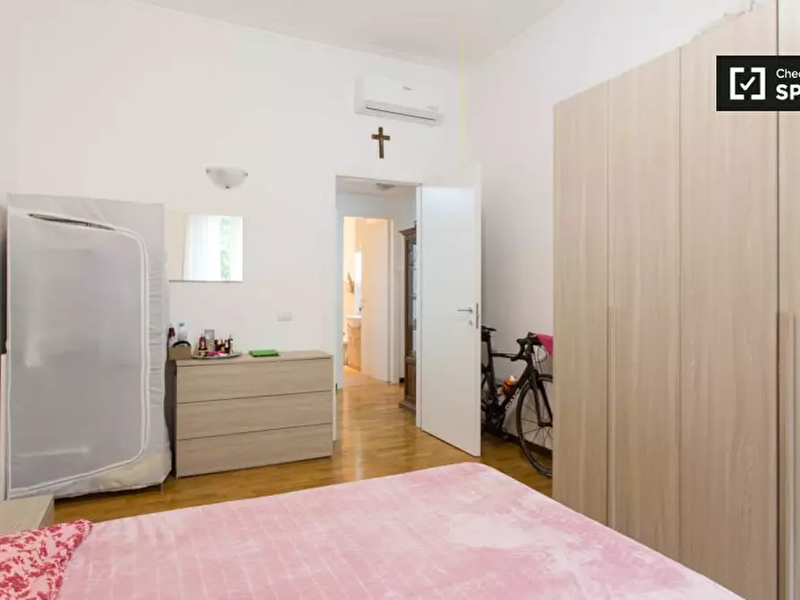 Immagine 15 di Camera condivisa in affitto  in Viale Edoardo Jenner a Milano