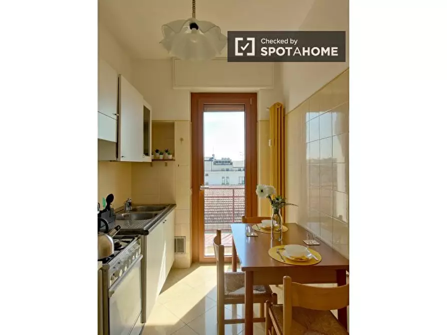 Immagine 7 di Camera condivisa in affitto  in Via Bolama a Milano