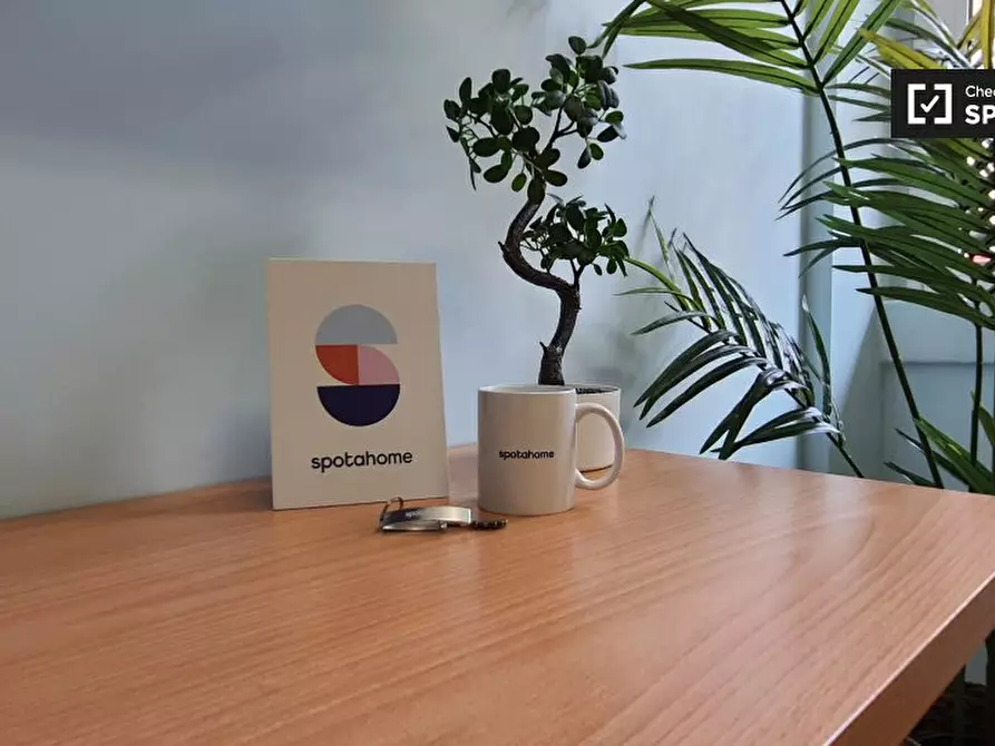 Immagine 5 di Camera condivisa in affitto  in Via Anton Giulio Barrili a Milano