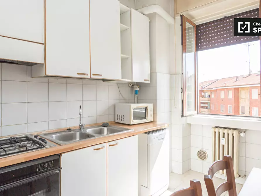 Immagine 11 di Camera condivisa in affitto  in Viale Lucania a Milano