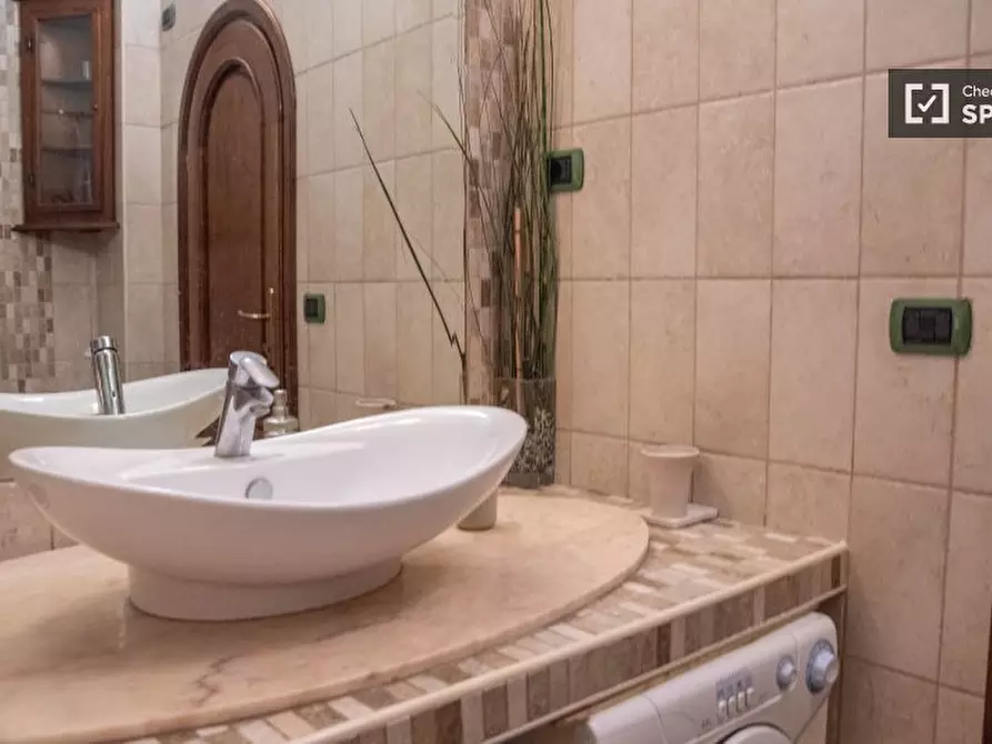 Immagine 3 di Appartamento in affitto  in Via di Villa Aquari a Roma